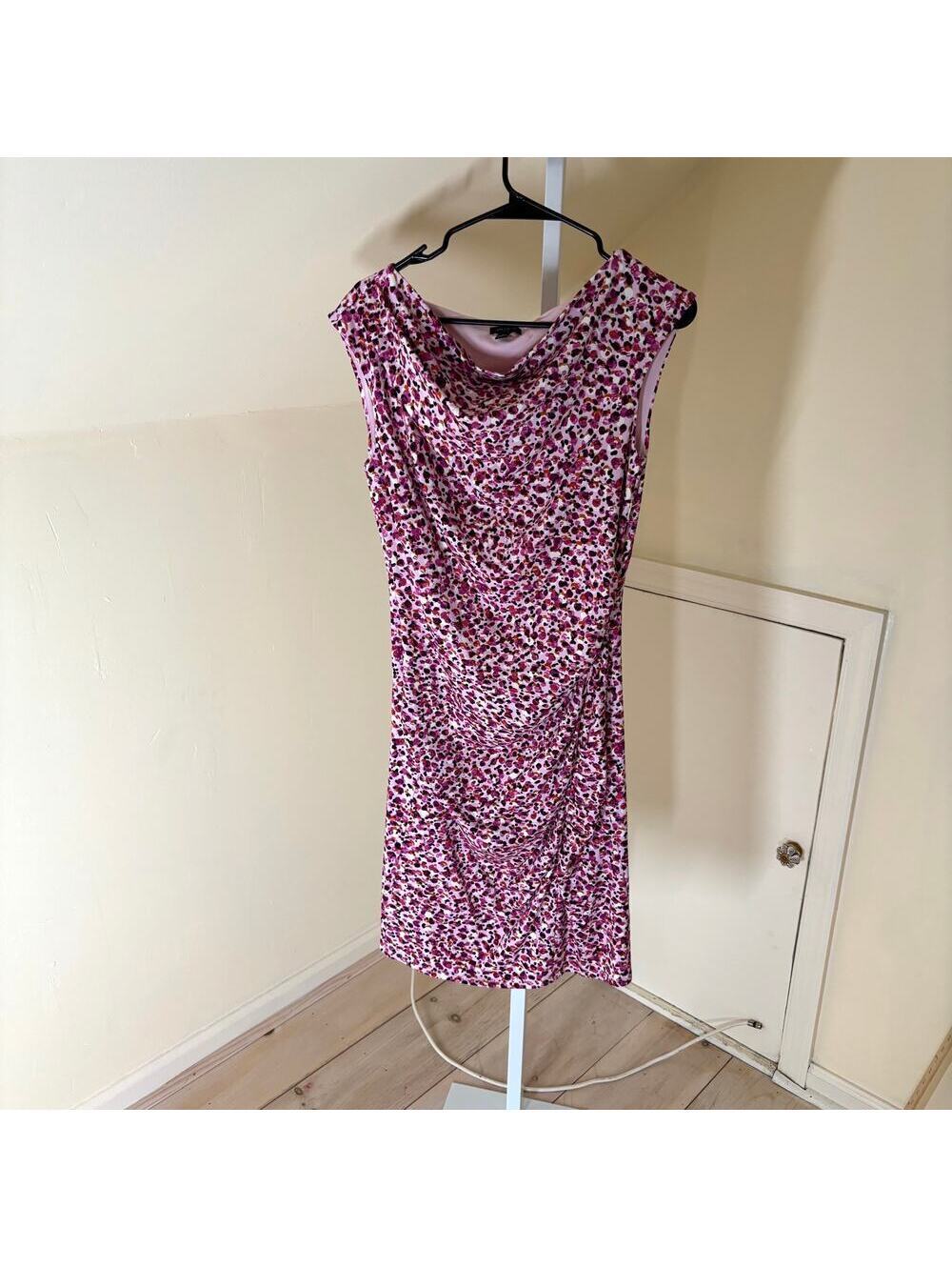 Ann Taylor EUC Women's Purple Pink Floral Ruched Sheath Dress Size S